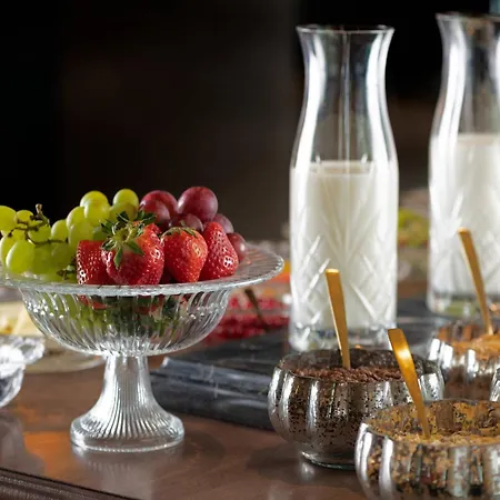 Palacio Santa Clara, Autograph Collection Hotel