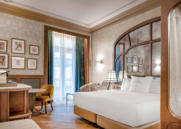 Palacio Santa Clara, Autograph Collection 4*